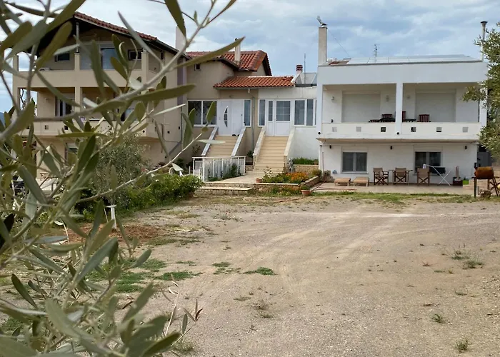 The Hillhouse Near Alexandroupolis